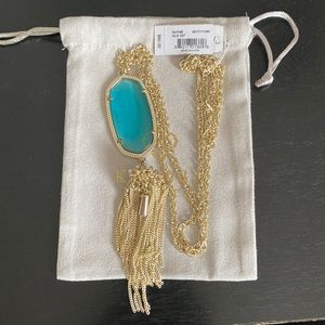 NWT HTF Kendra Scott Rayne necklace in London Blue & set in gold.